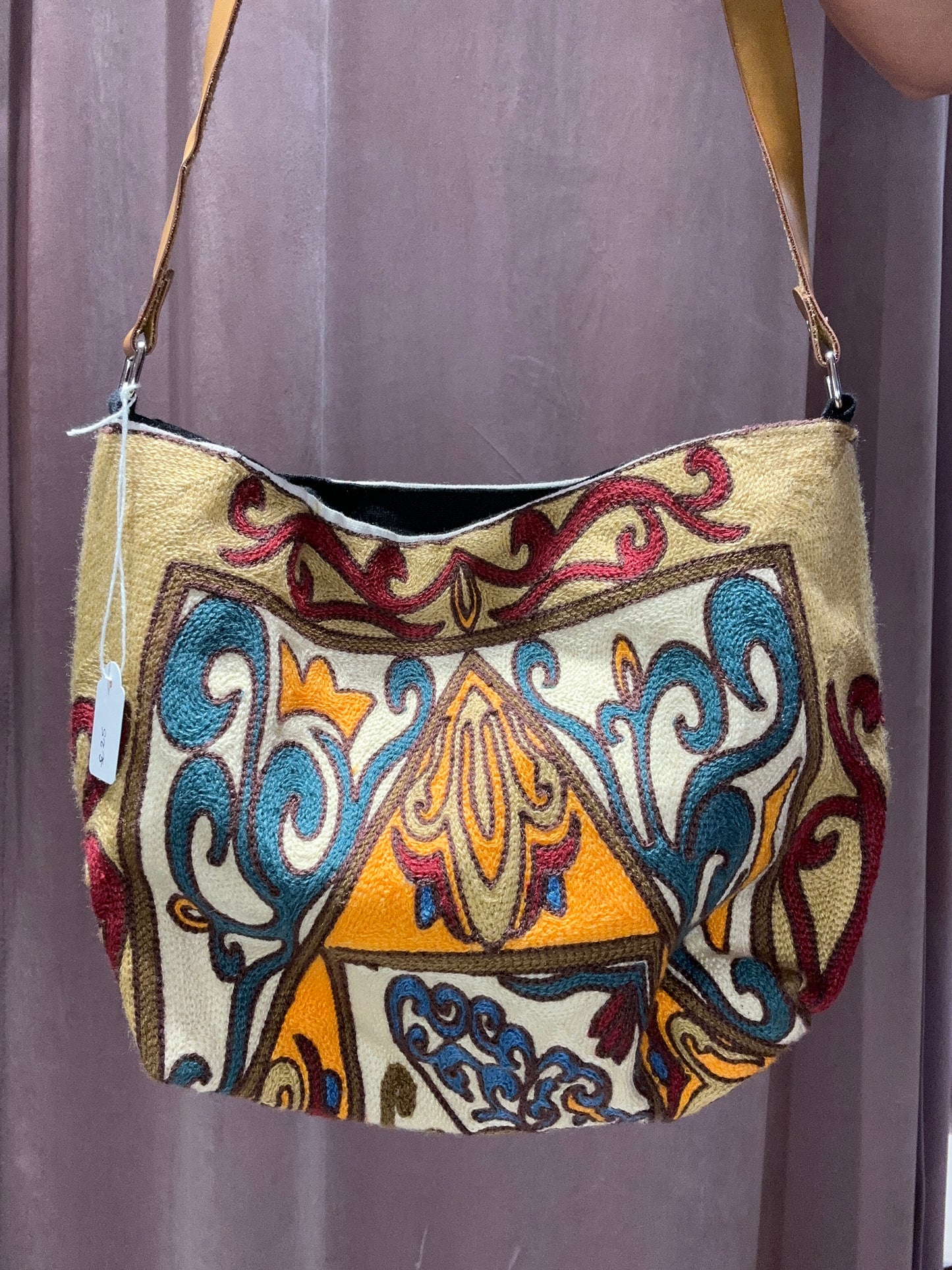 Vintage bohemian shoulder bag